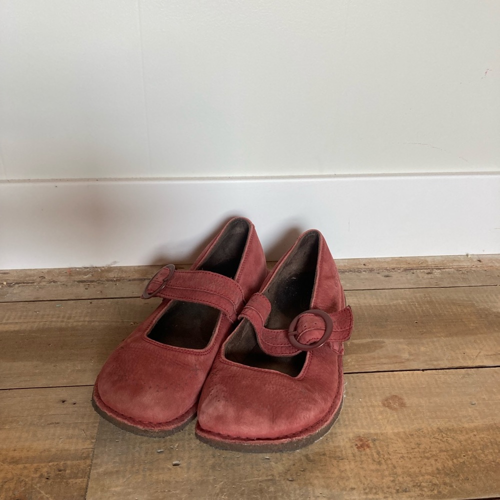 Keen Mary Jane leather shoes, red, size 8